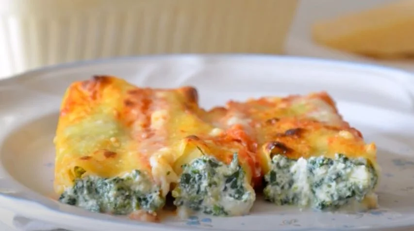 Cannelloni ricotta e spinaci alla siciliana