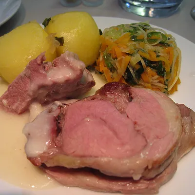 Cosciotto di agnello al forno