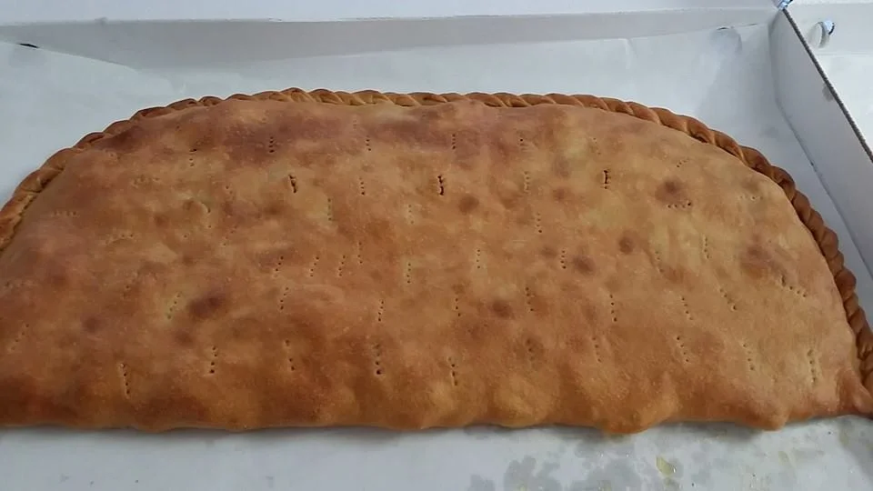 Cuḍḍuruni di Lentini con broccoletti
