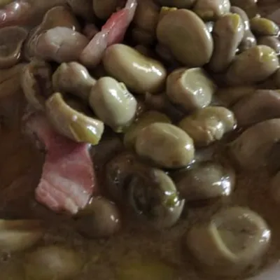 Fave al guanciale