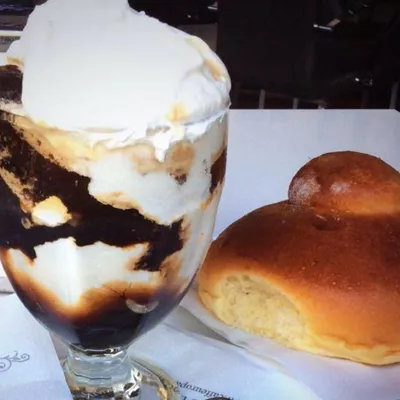 Granita di caffè con panna