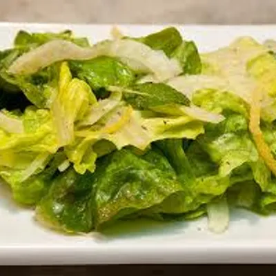Insalata di lattuga e finocchi