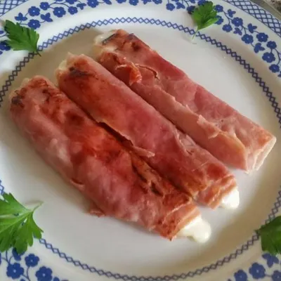 Involtini con prosciutto cotto e caciocavallo: Autentico gusto siciliano