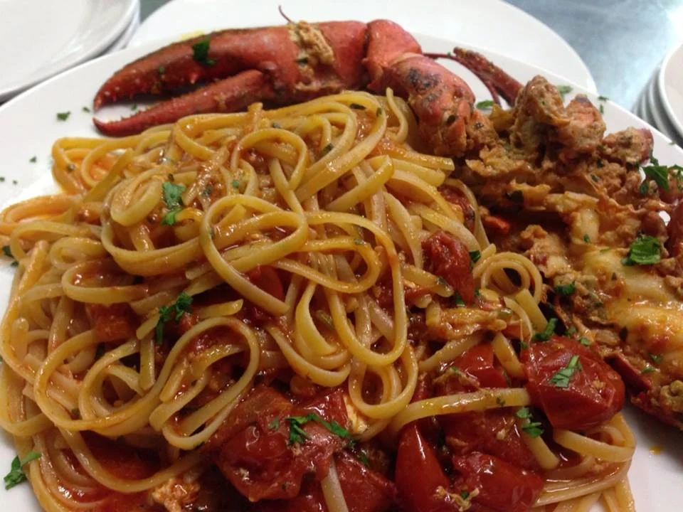 Esplorando la delizia delle linguine all'astice: Un viaggio nella cucina siciliana
