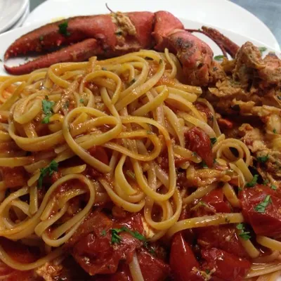 Esplorando la delizia delle linguine all'astice: Un viaggio nella cucina siciliana