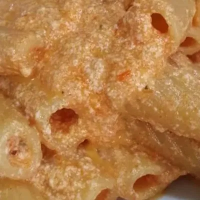 Pasta con ricotta e pomodoro: Gusto e tradizione di Sicilia