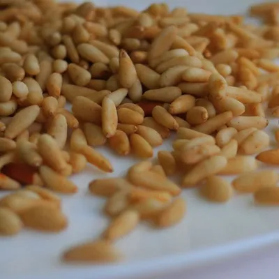 Pinoli