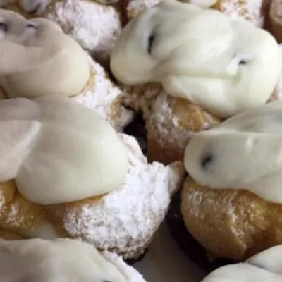Sciù con crema di ricotta