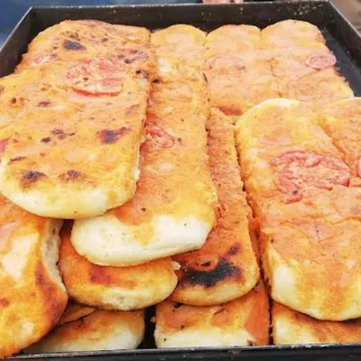 Sfincione palermitano